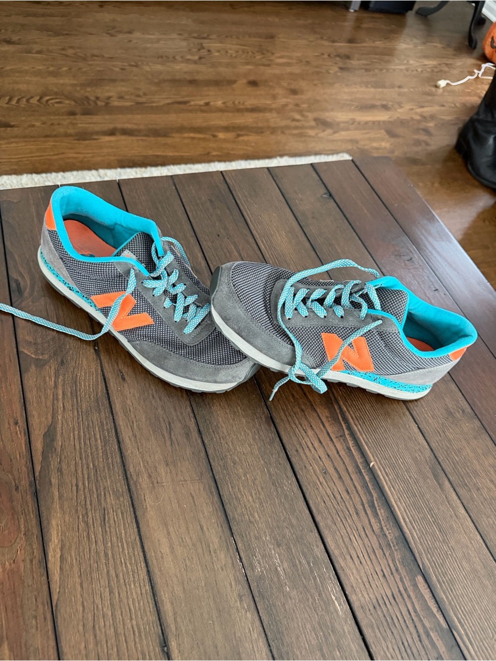 New Balance Retro Gray & Orange Sneakers Size 11 | Classic Athletic Shoes men’s